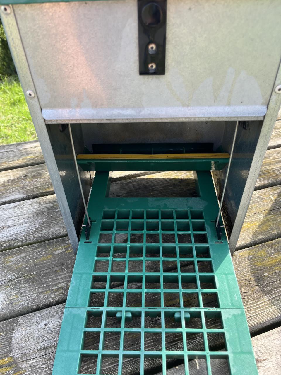 Voederautomaat Feed-O-Matic