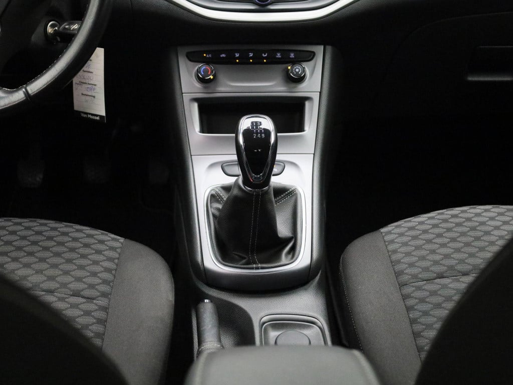 Opel Astra 1.2 edition | navigatie | camera | apple carplay / android auto 