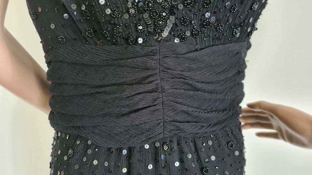 Rena Lange: Nieuw zwart zijde jurkje kraaltjes/pailletjes maat 42