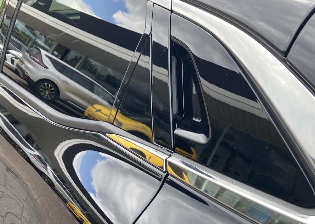 Renault Megane E-tech comfort range techno 60 kwh - pack winter techno,harm