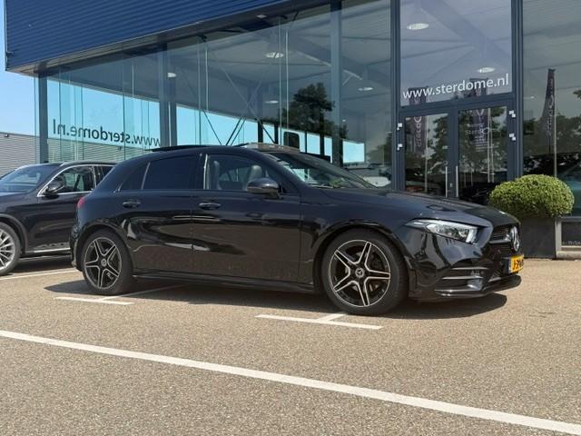 Mercedes-Benz A-Klasse 180 business solution amg l panoramadak l sfeerverli