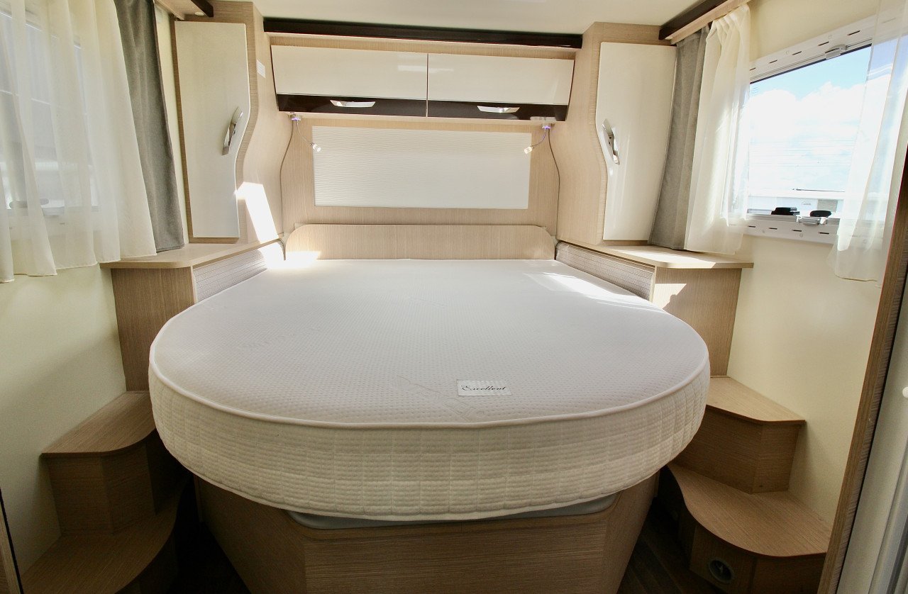 Mclouis Souvereign 479G  (Queensbed, Ruimtelijk)