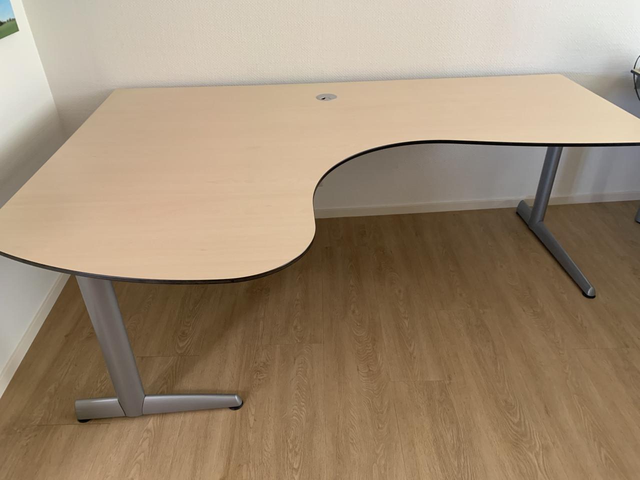 Grote bureau-tafel