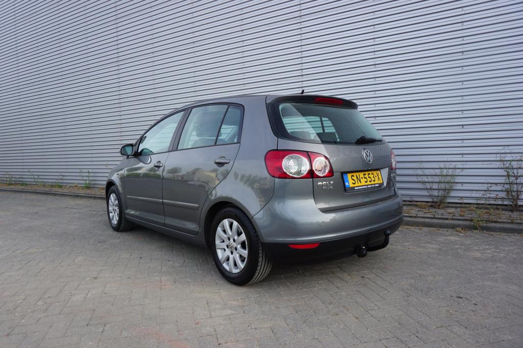 Volkswagen Golf Plus 1.6 fsi trendline business airco / navi / cruise / sto