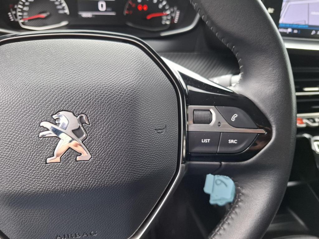 Peugeot 208 1.2 active pack navi/airco/lmv