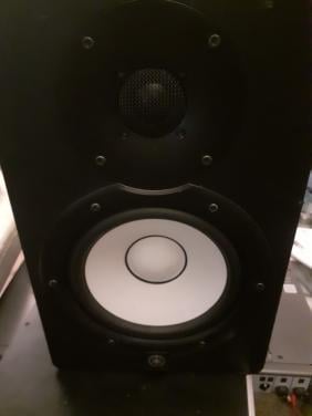 Yamaha studio speakers