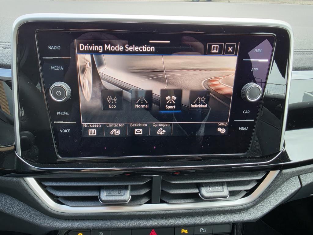 Volkswagen T-roc 1.0 tsi r-line bns | iq led | virtual | carplay android | 