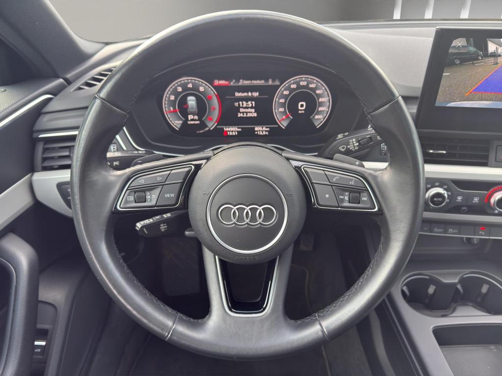 Audi A4 avant 35 tfsi s edition | 18"| pano | led | leder & verwarm | matri