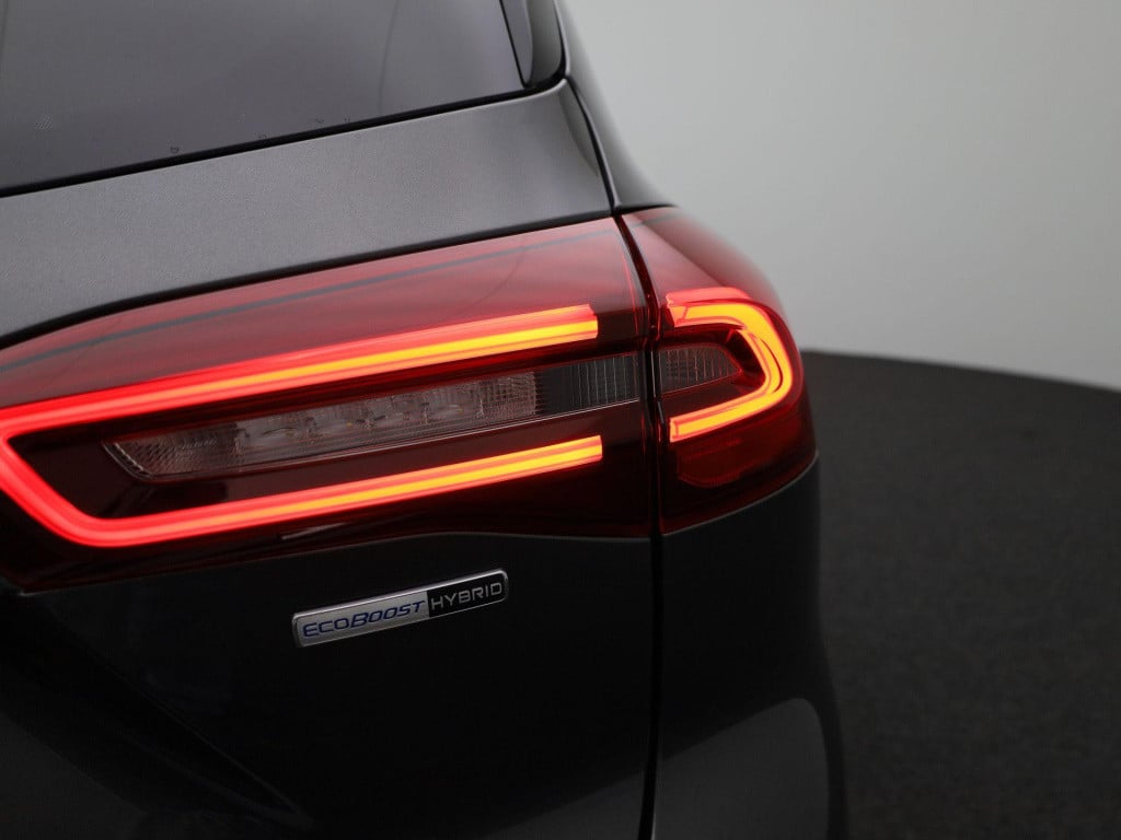 Ford Focus wagon 1.0 ecoboost hybrid st-line btw auto! | 17'' lmv | automaa