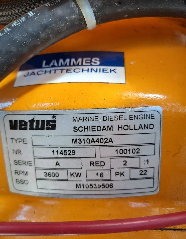 Boot Polyester sloep 6.30 mtr 22pk MET ligplaats Strijensas