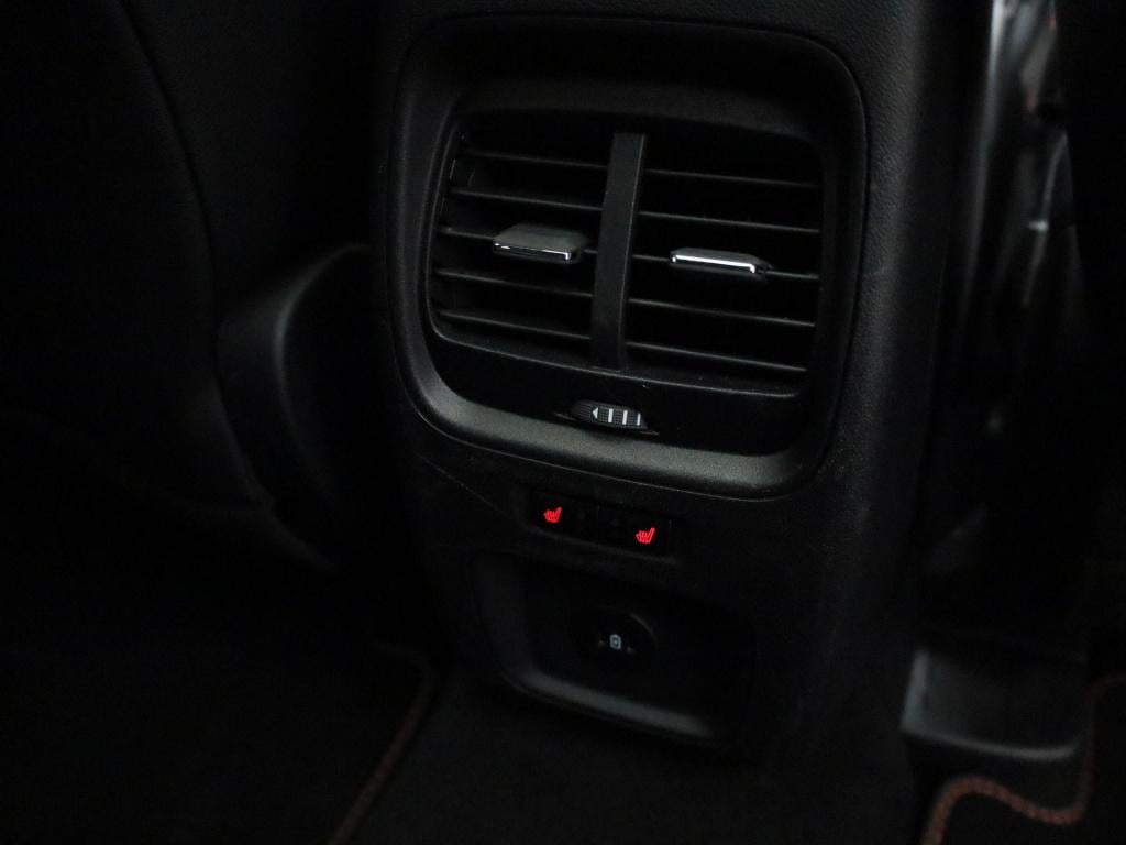 Ford Kuga 2.5 phev st-line x | panoramadak | trekhaak | winter pack | apple