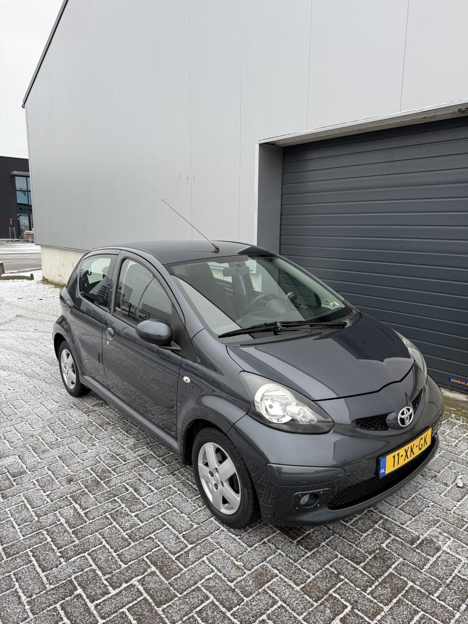 Toyota Aygo 1.0 Automaat Sport 2007 145DKM NAP