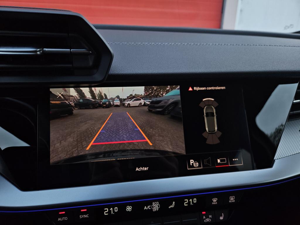 Audi A3 sportback 45 tfsi e s edition competition | matrix | acc | rijklaar