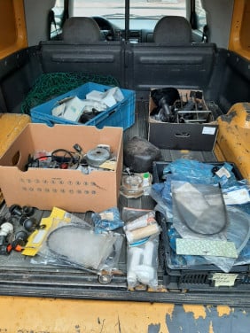 Diverse n.o.s vespa en andere brommer onderdelen