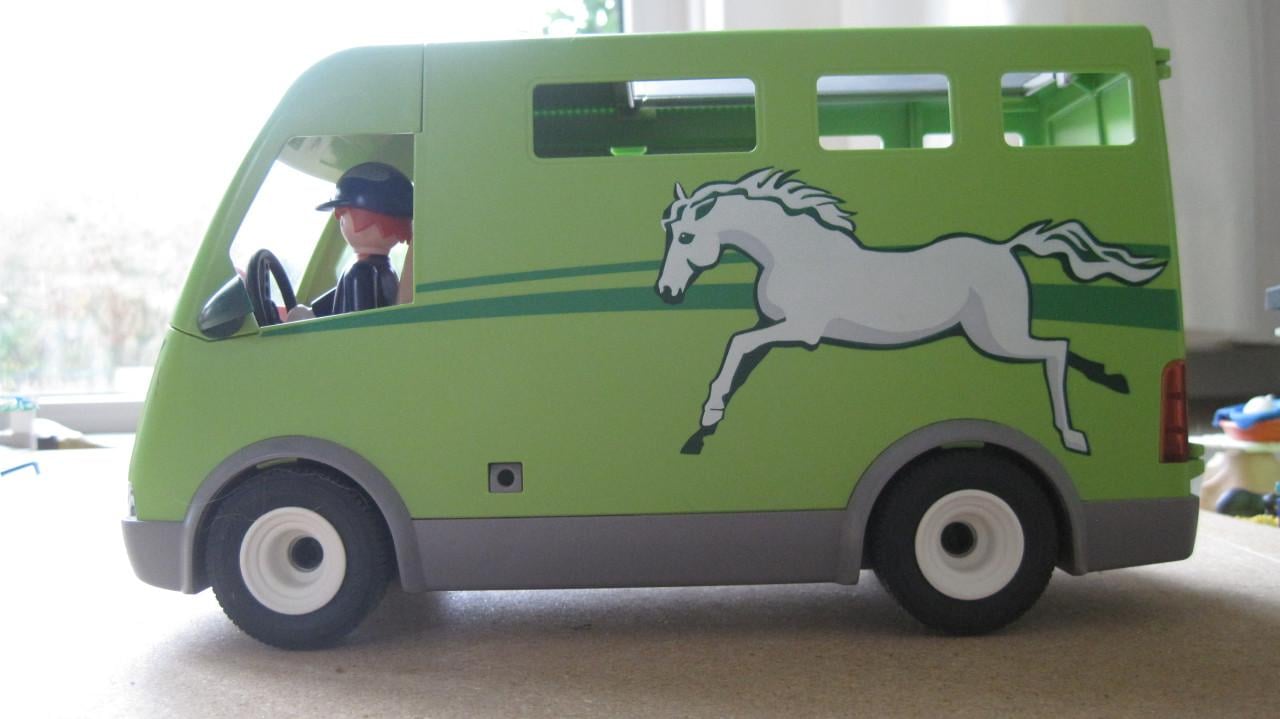 Paardenvrachtwagen Playmobil (nr 6928)