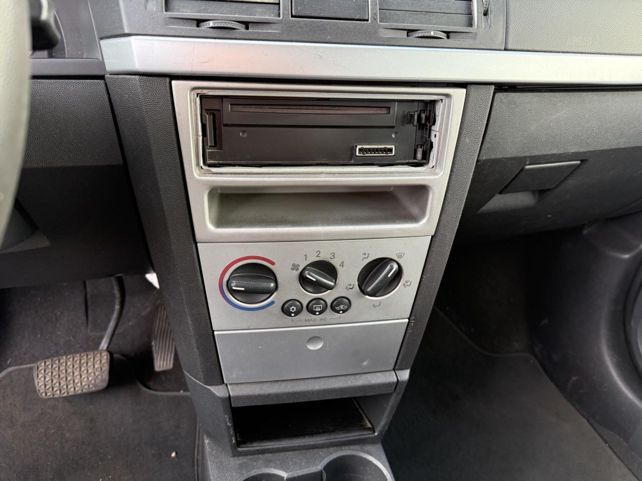 Opel Meriva Automaat 1.6 2005