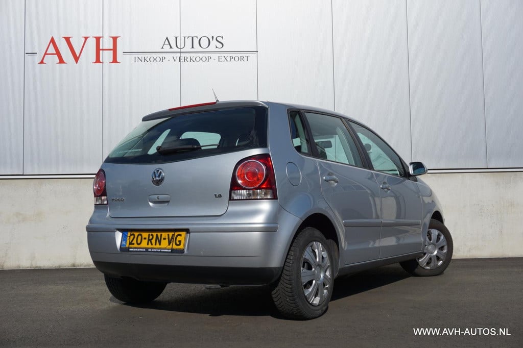 Volkswagen Polo 1.4-16v turijn