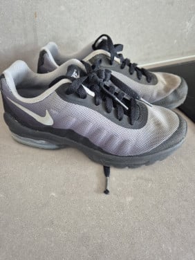 Nike air maat 35,5