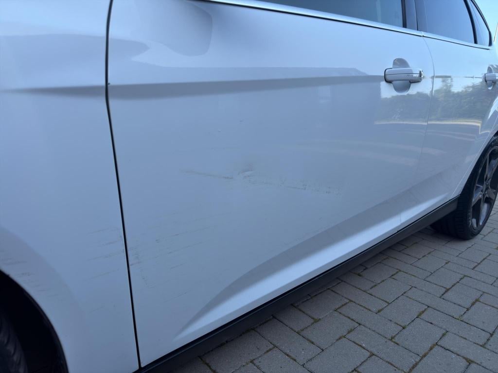 Ford Focus 1.6 ecoboost titanium clima cruise