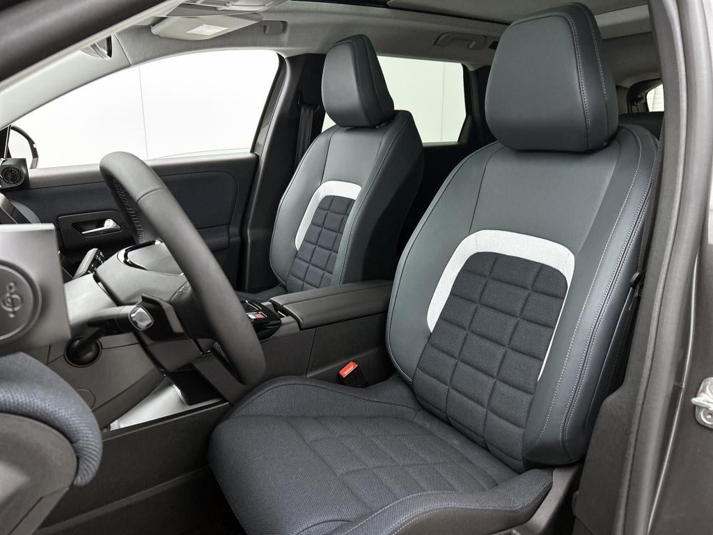 Citroen C5 Aircross plus comfort range 74 kwh | panoramadak | 19" lichtmeta