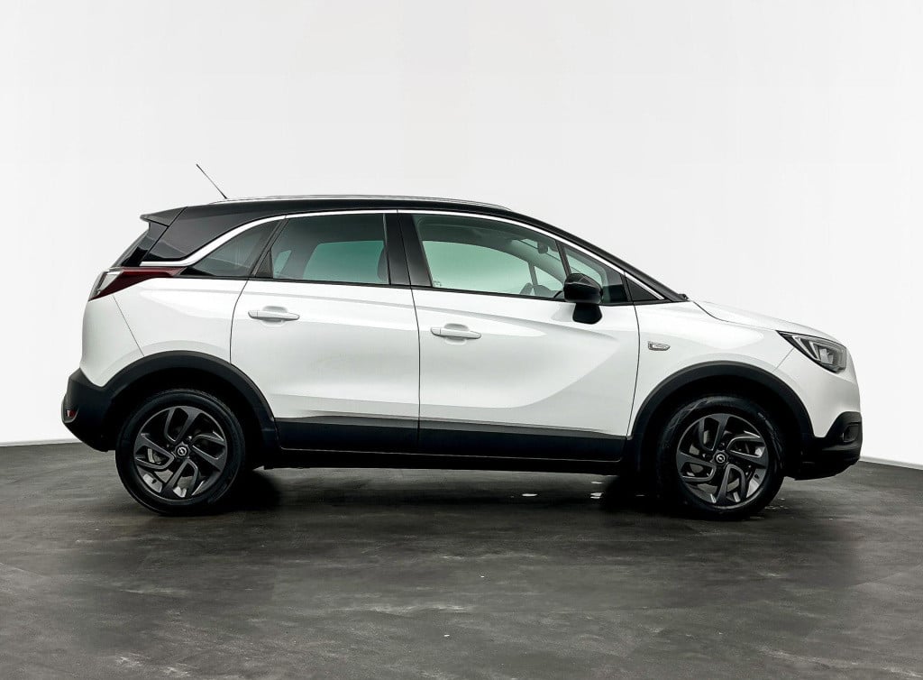 Opel Crossland X 1.2 turbo 120 jaar edition