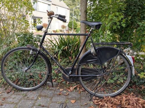 Klassieke Gazelle herenfiets, hoog frame