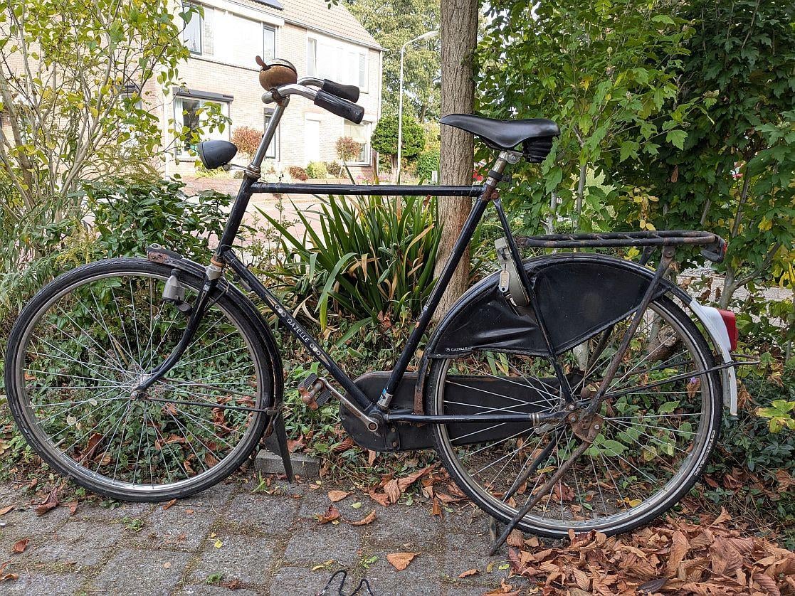 Klassieke Gazelle herenfiets, hoog frame