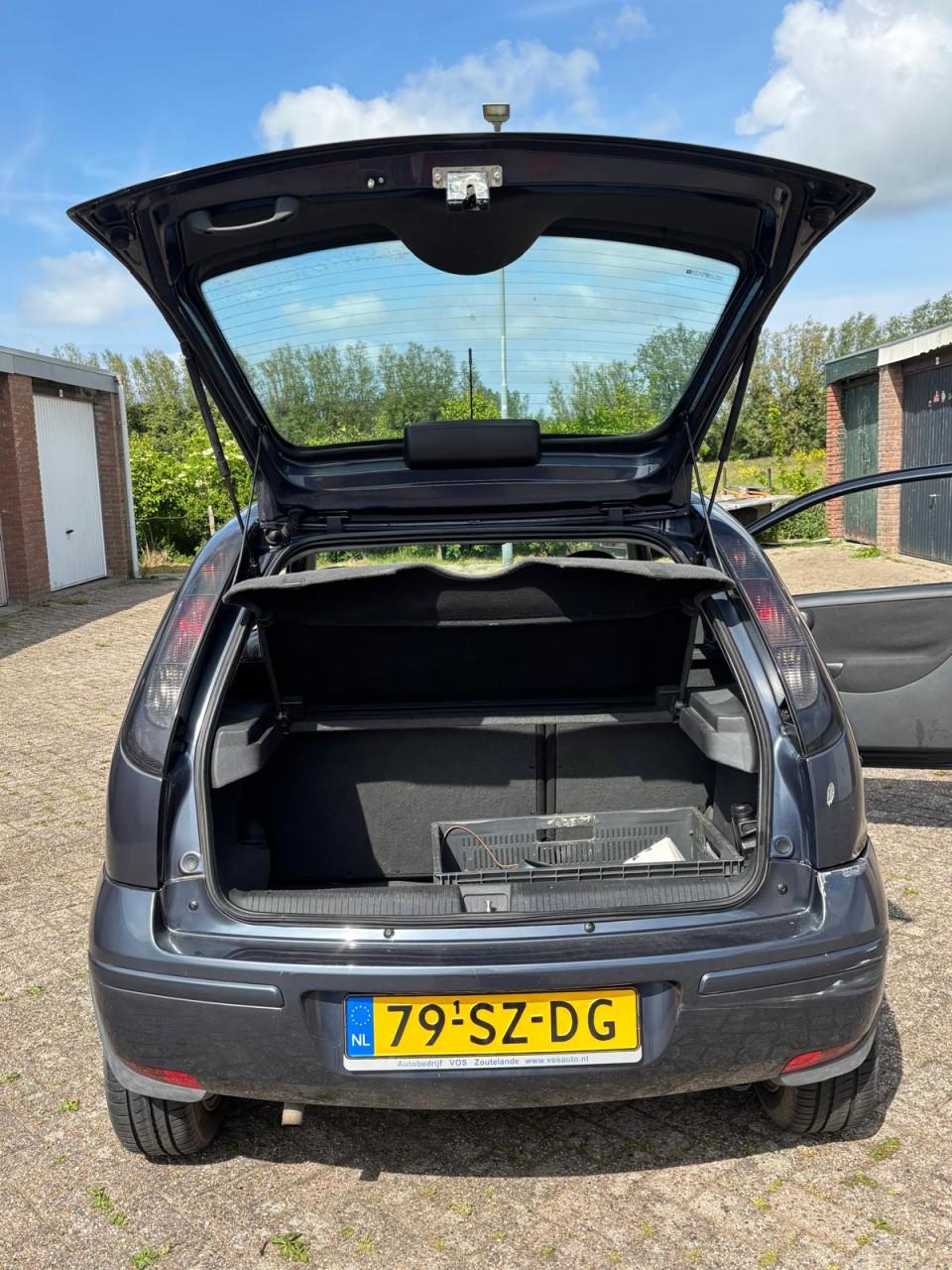 Opel Corsa C 2006