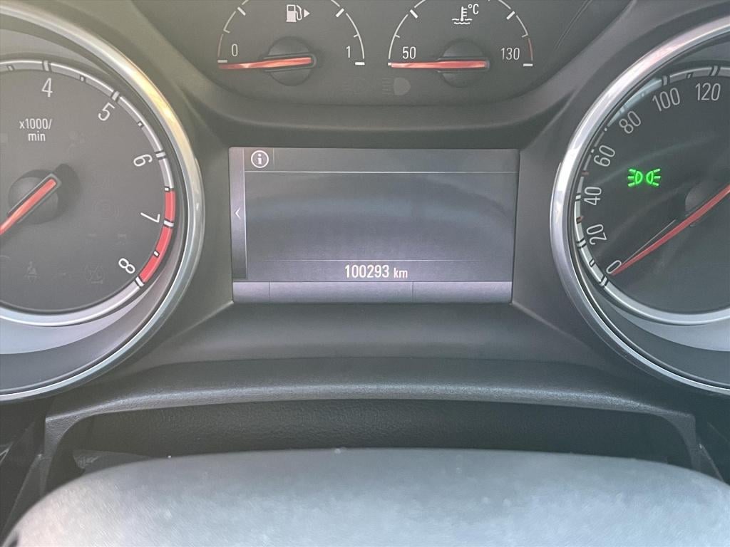 Opel Astra 1.4 turbo 92kw 5d