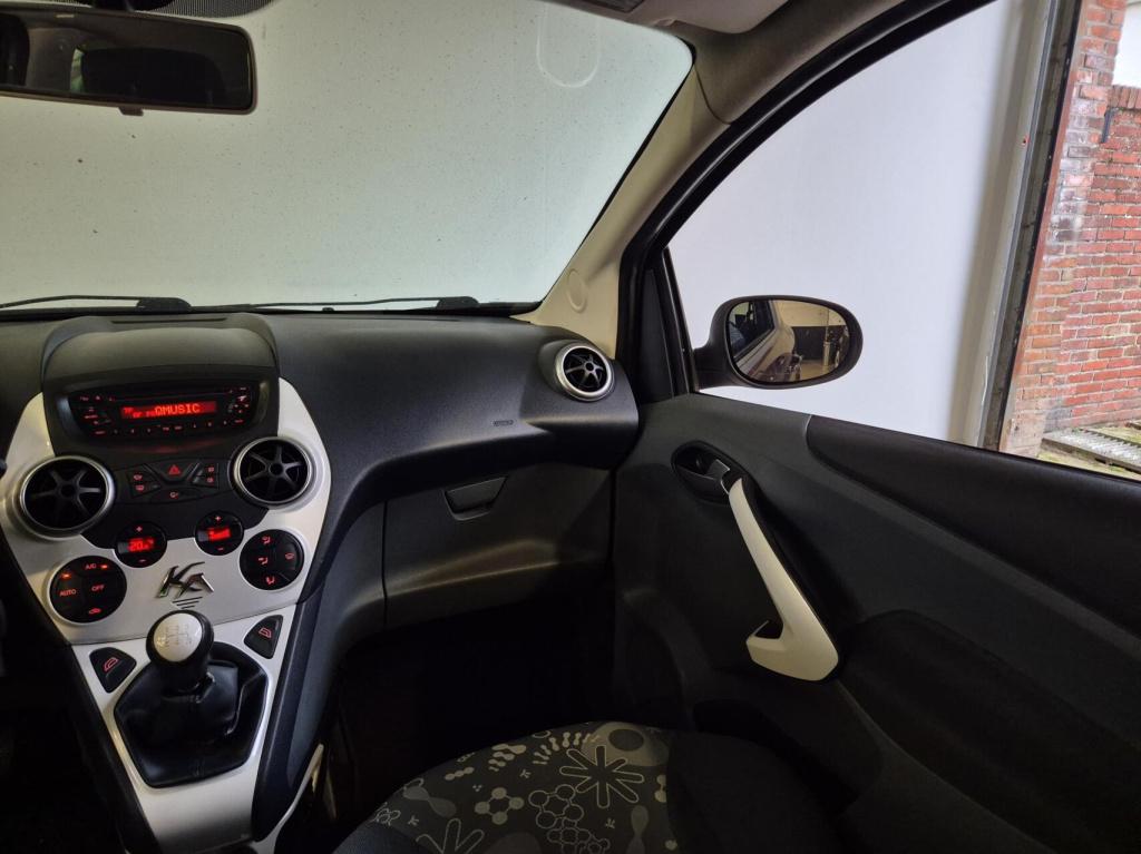 Ford KA 1.2 titanium / nieuwe distriebutieriem / nieuwe koppeling