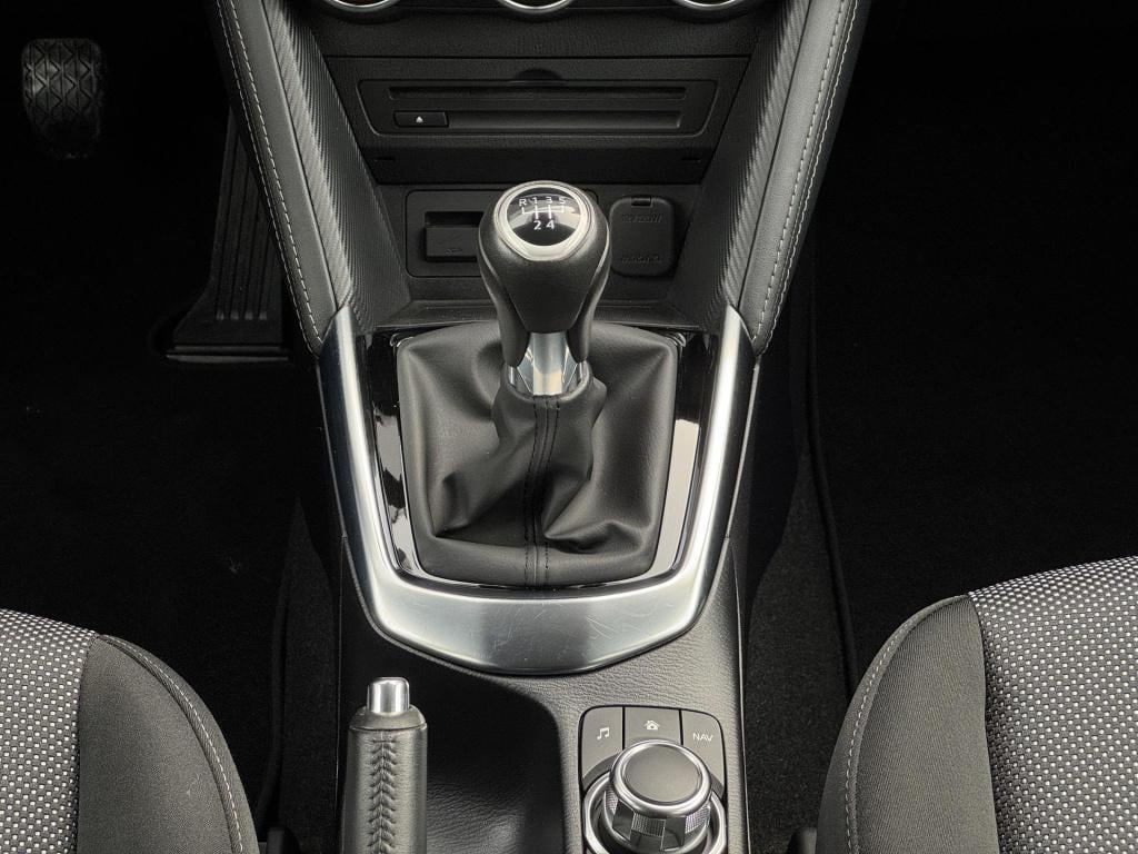 Mazda 2 1.5 skyactiv-g gt-m nl-auto incl. trekhaak!