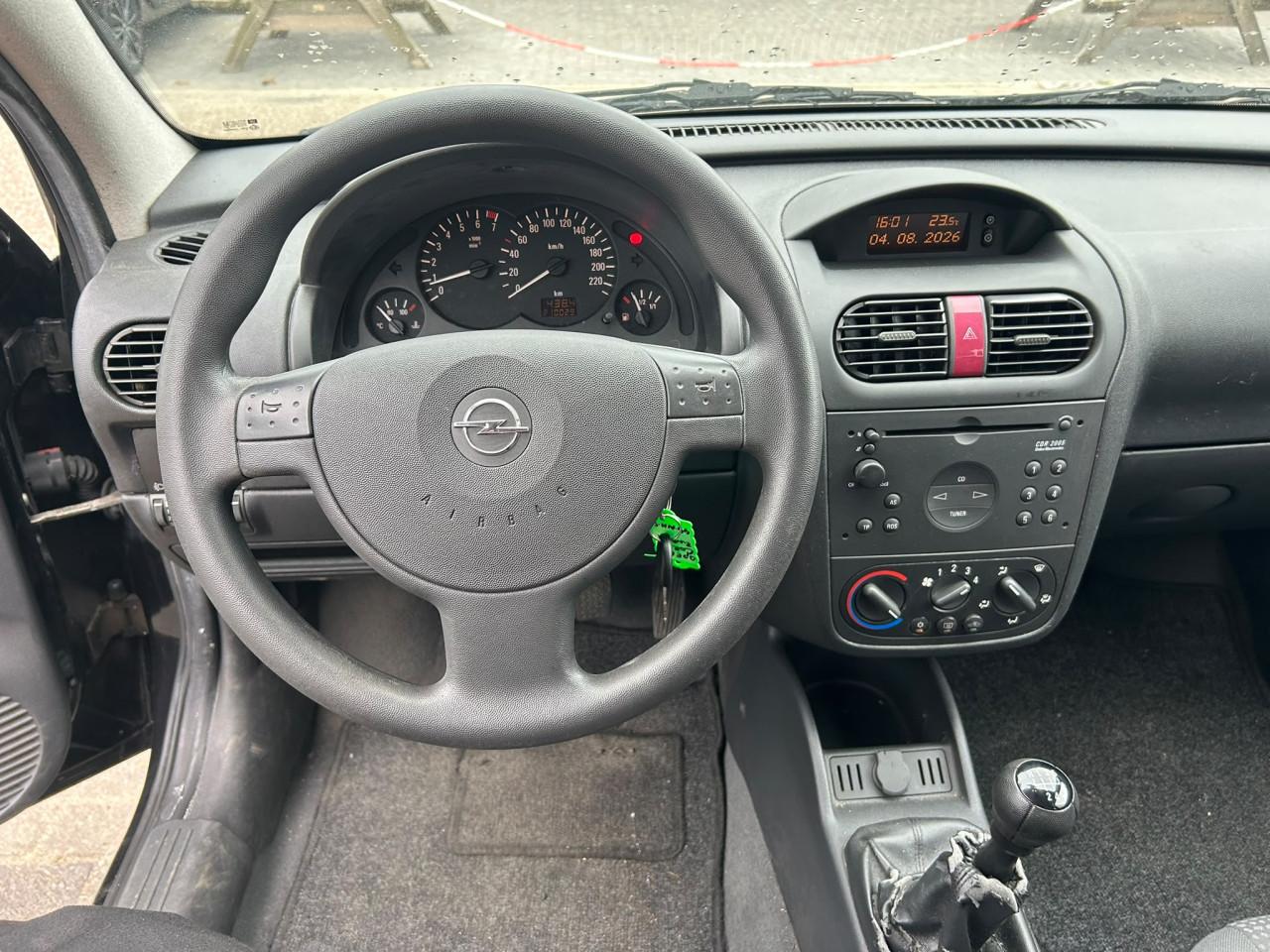 Opel Corsa 1.2-16V Essentia | IJskoude Airco | Lange APK