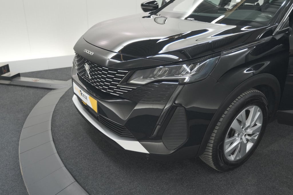 Peugeot 5008 puretech 130 eat8 active pack business | 7 zitplaatsen | camer