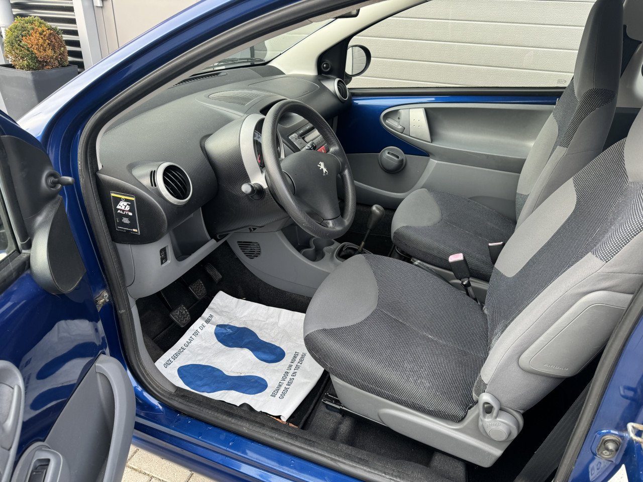 Peugeot 107 1.0-12V XS NAP APK Elektrisch pakket