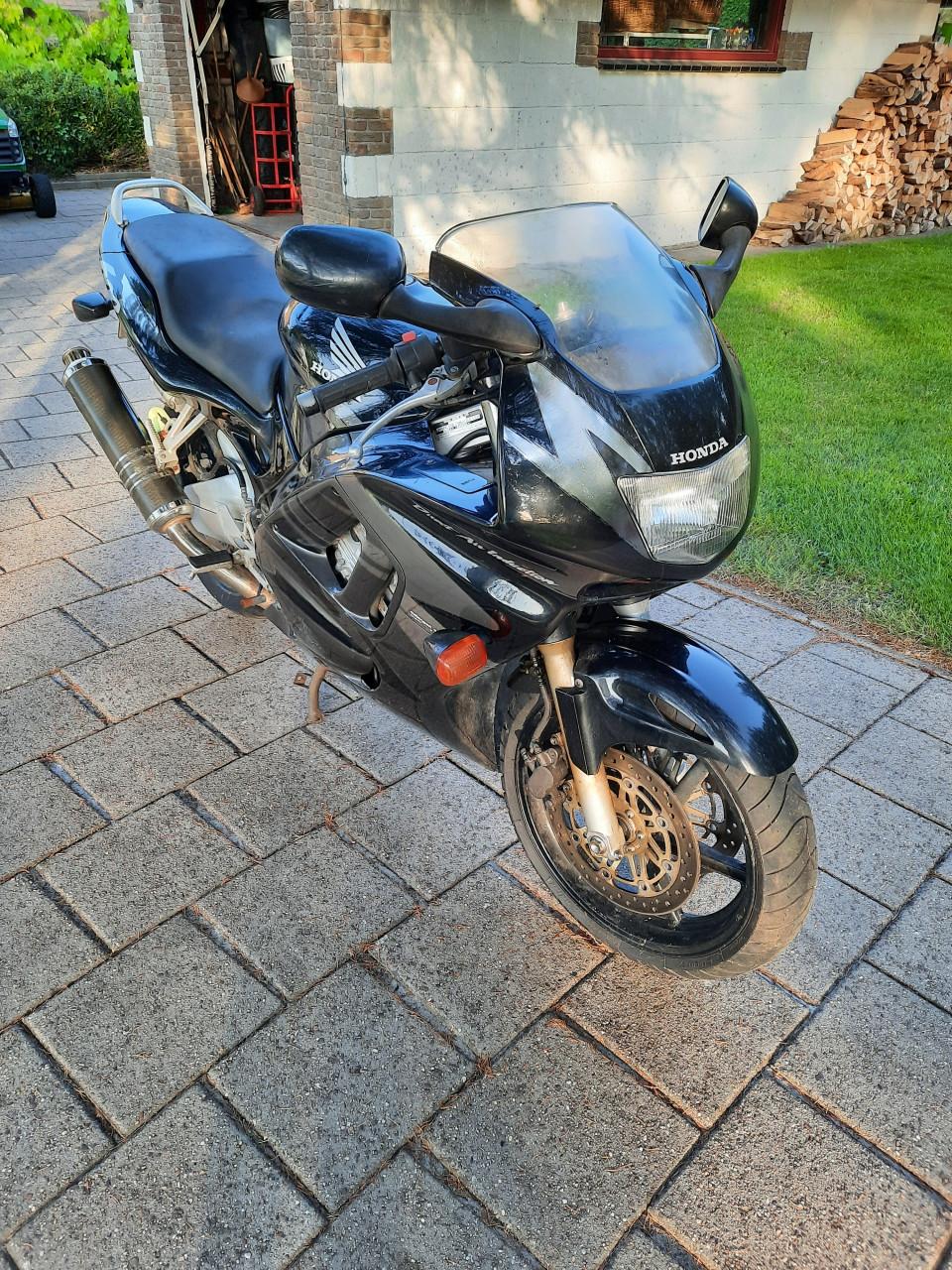 CBR600F 1998