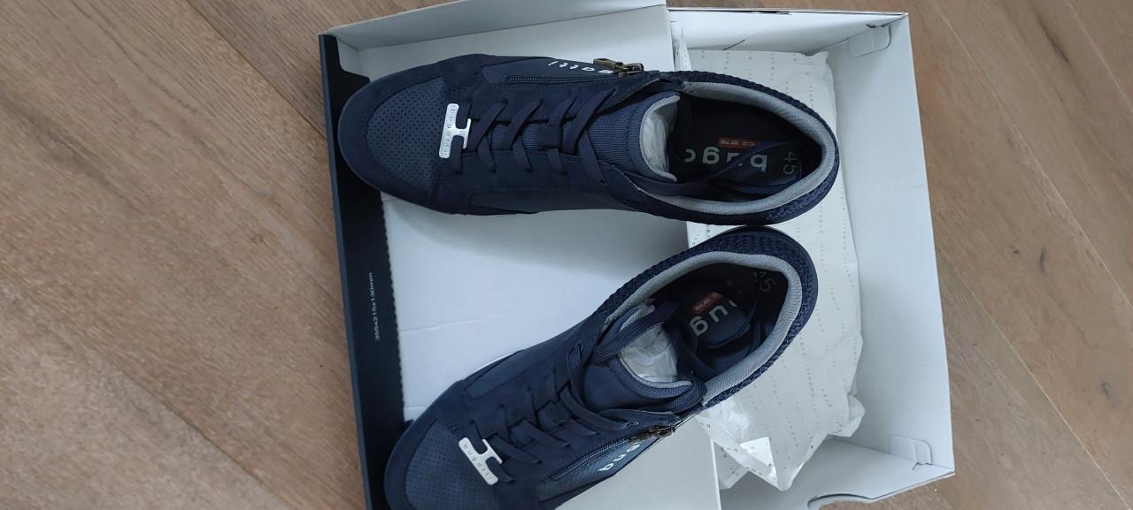 Bugatti herenschoenen maat 45