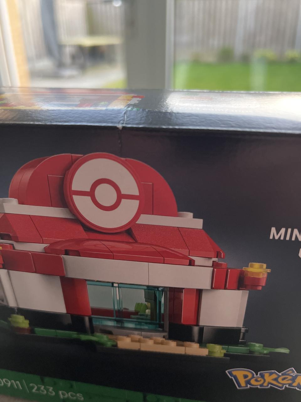 LEGO 40911 Mini Pokemon Center