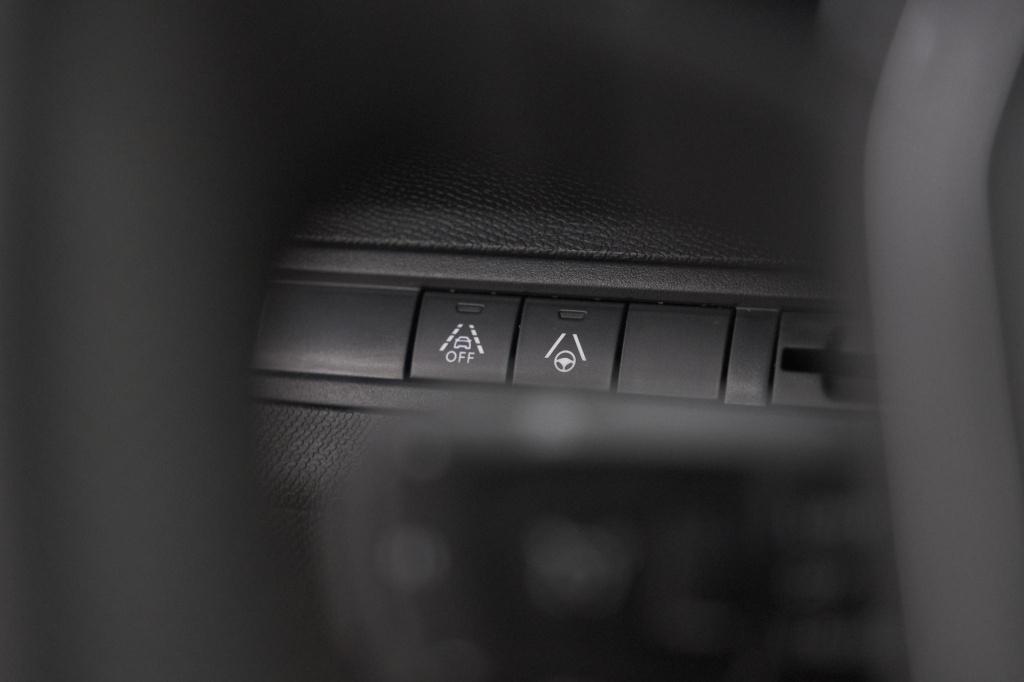 Peugeot 3008 puretech 130 eat8 gt | camera | dodehoekdetectie | adaptieve c