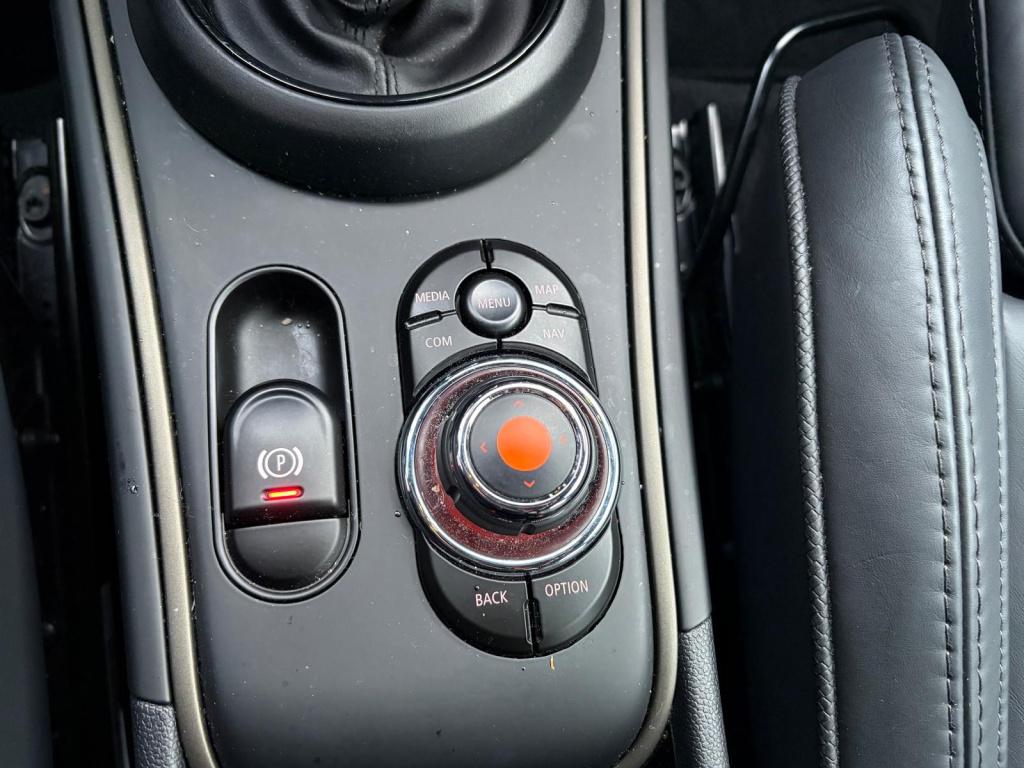 Mini Countryman mini 1.5 cooper business edition |automaat | leer | nav | c