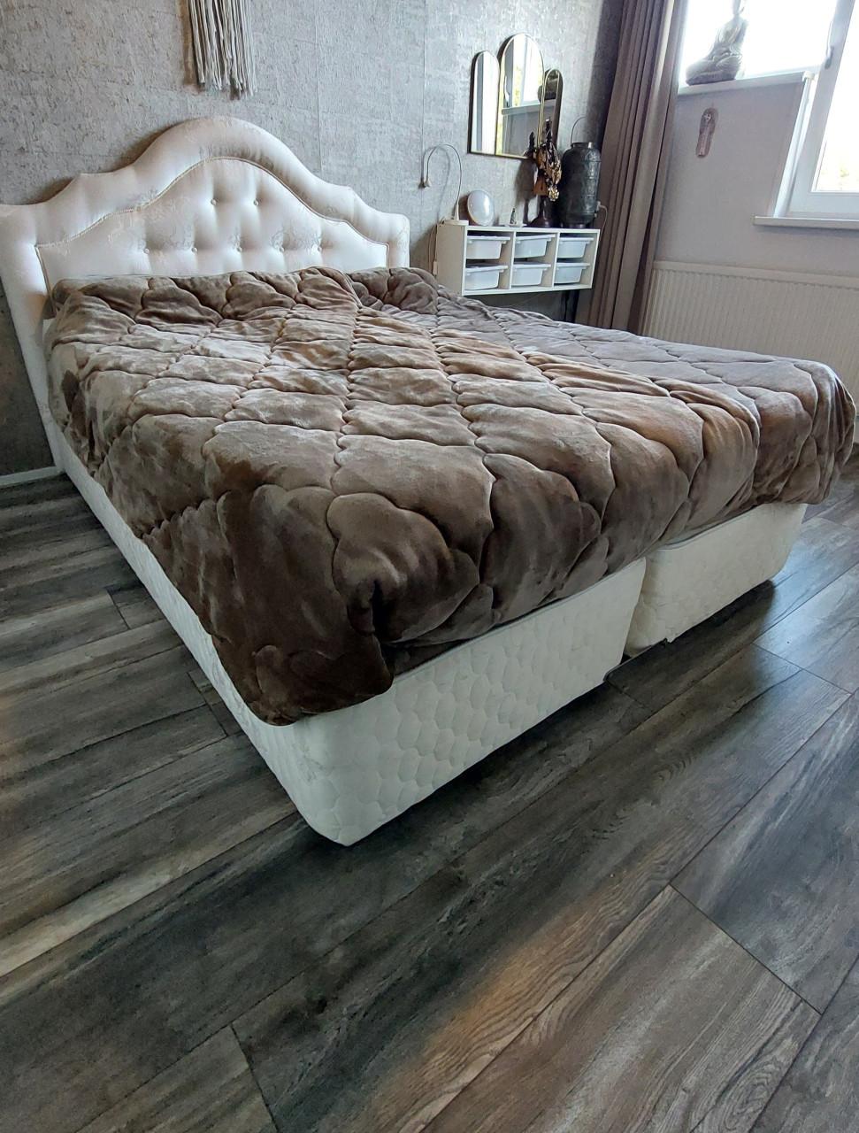 Chique boxspring 160x200 incl. matrassen