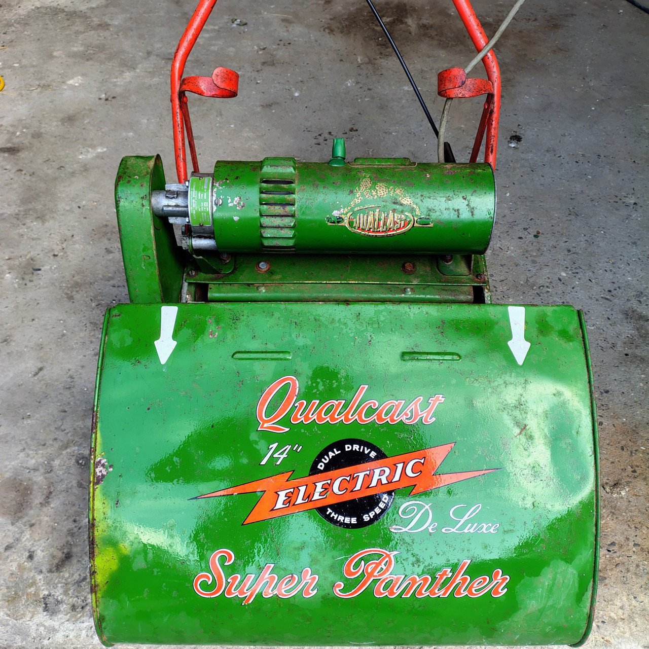 Vintage Qualcast Super Panther 14" – Elektrische cilindermaaier – Werkend