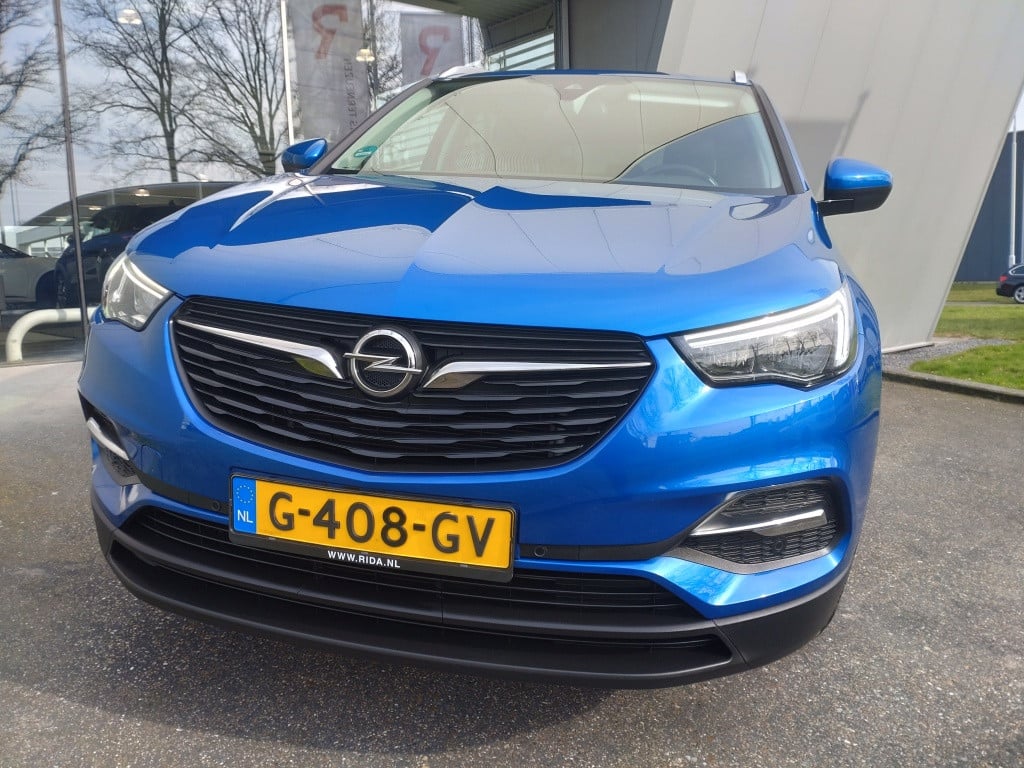 Opel Grandland X 1.2 turbo business +