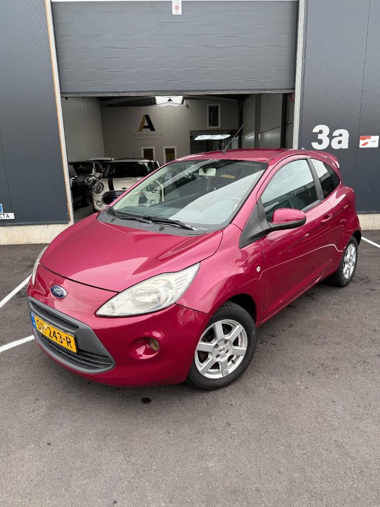 Ford KA 1.2 - titanium - airco