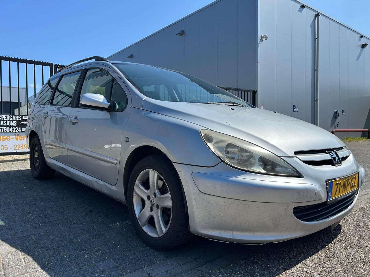 Peugeot 307 SW 1.6 16V Pack 7 Stoelen aanwezig!