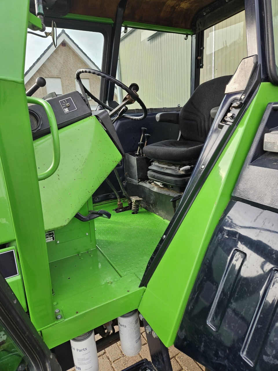 Deutz dx 120