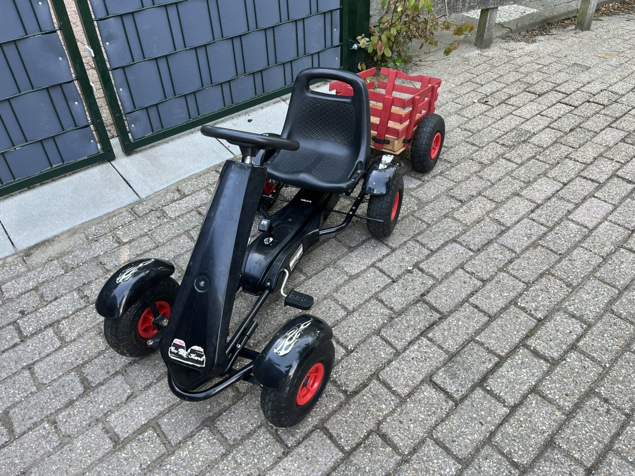 Skelter met aanhangwagen