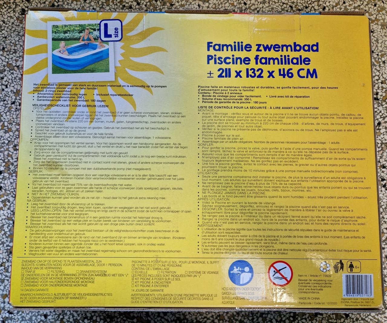 Opblaasbaar zwembad inclusief afdekzeil - nieuw in doos