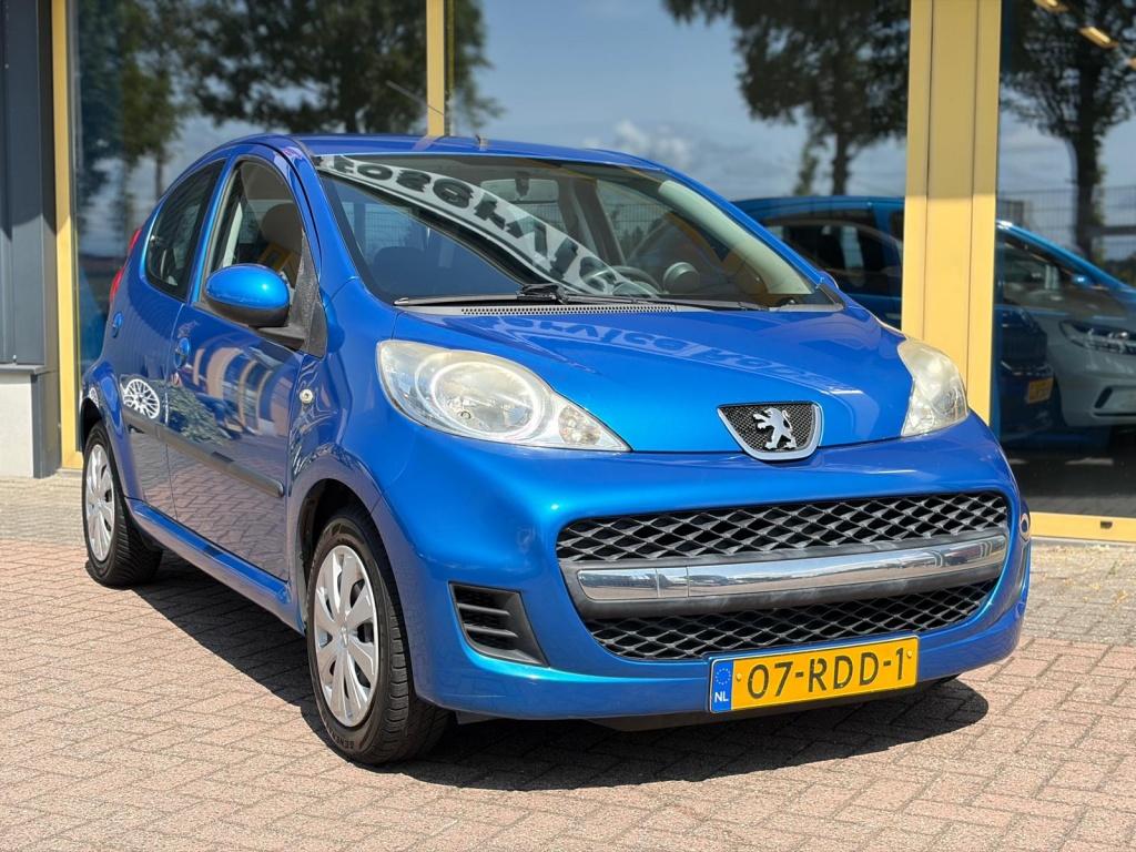 Peugeot 107 1.0-12v xs