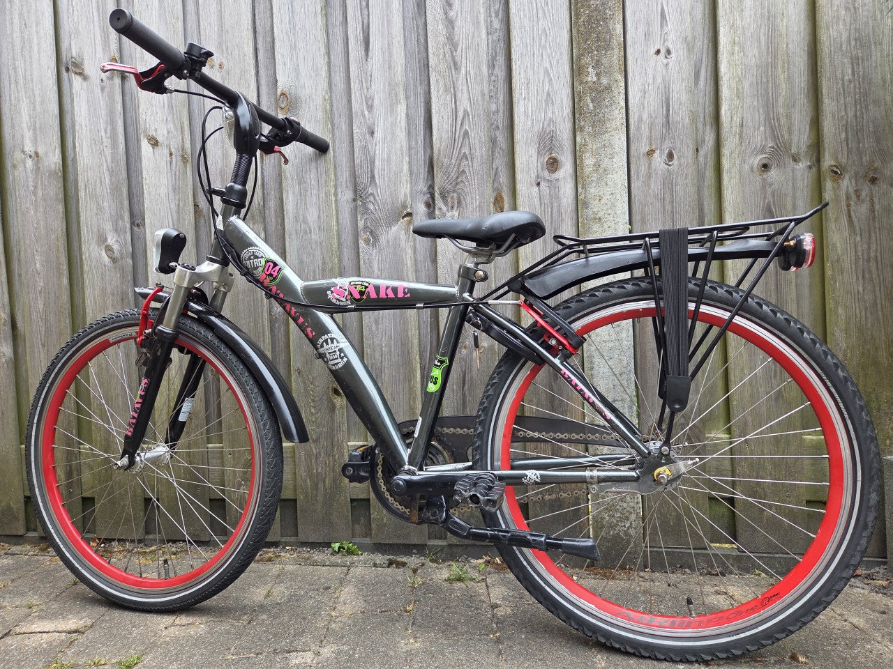 Batavus Snake 24 inch met 3 versnellingen