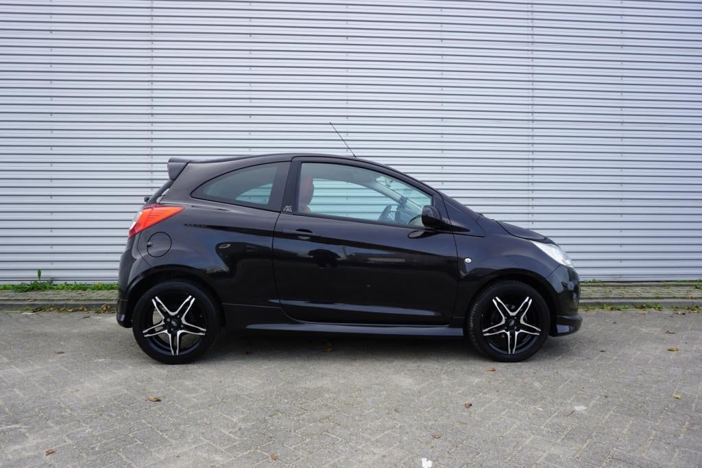 Ford KA 1.2 titanium x start/stop airco / leder / stoelverw. / elektr. rame
